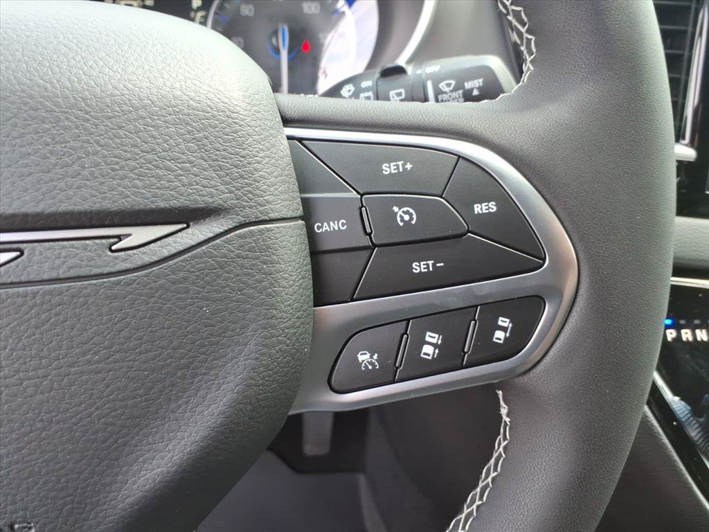 New 2027 Chrysler Pacifica LX FWD image 25