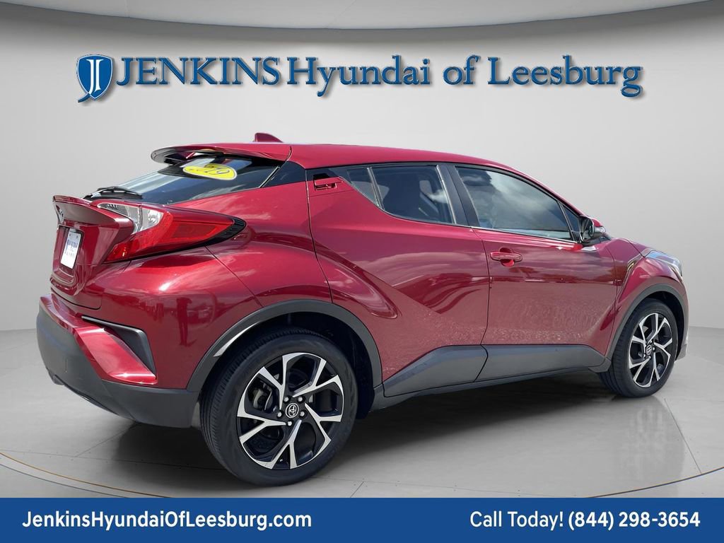 Used 2019 Toyota C-HR XLE image 4