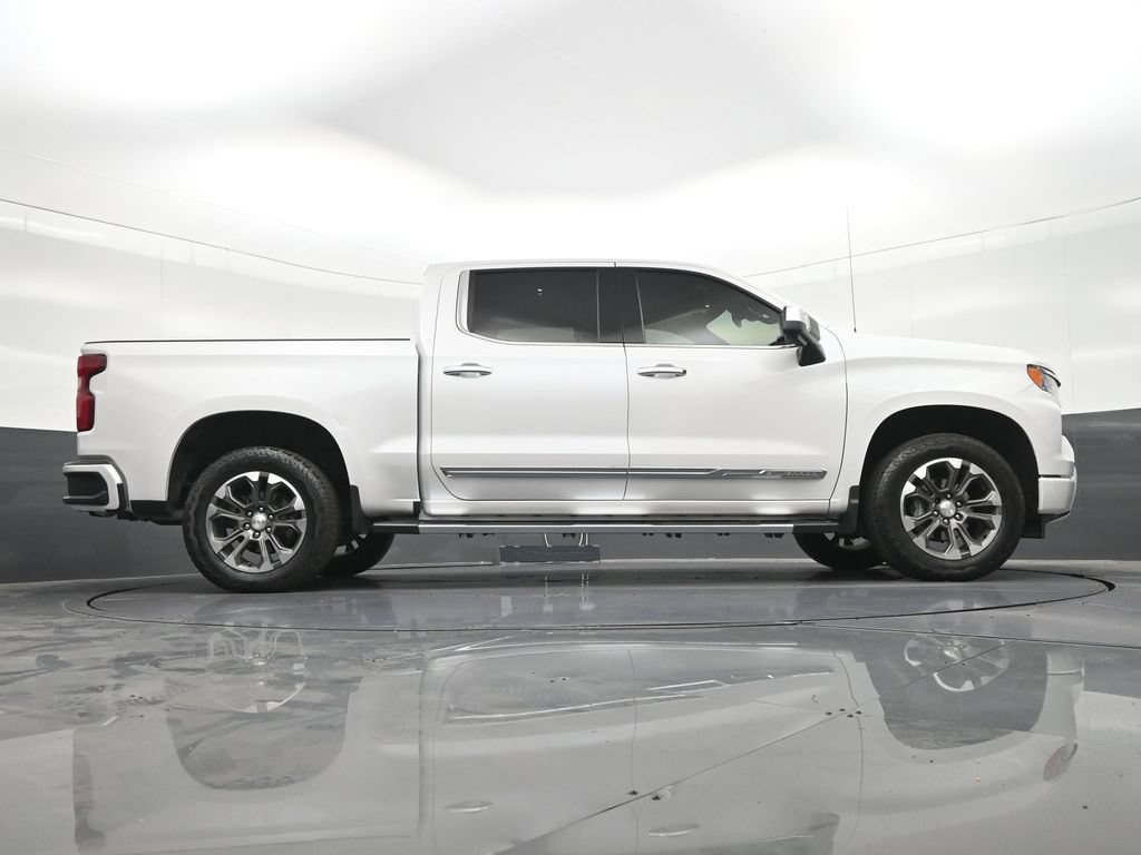 Used 2024 Chevrolet Silverado 1500 High Country AWD/4WD image 28
