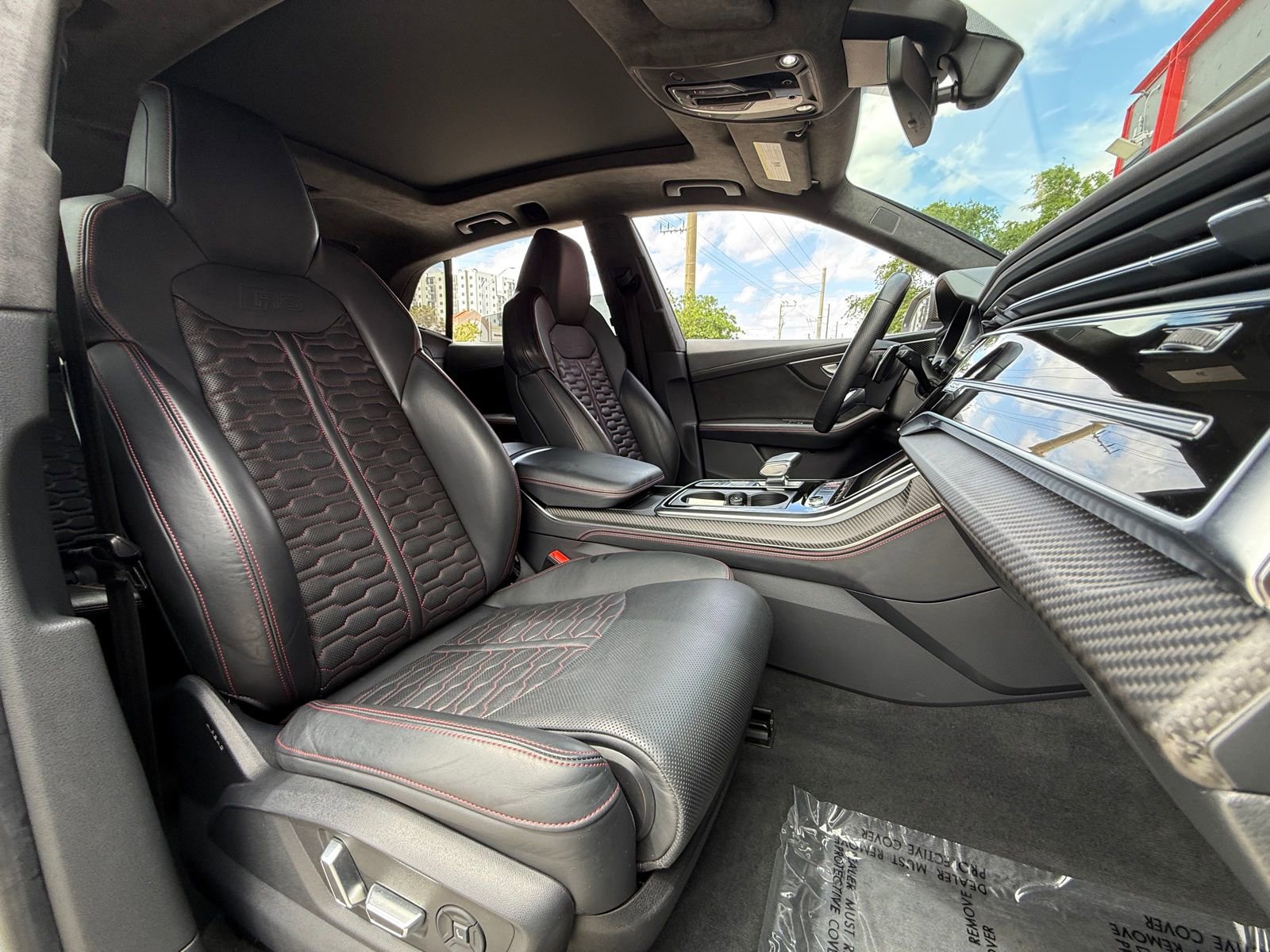 Used 2020 Audi RS Q8 w/ Carbon Optic Package AWD/4WD image 21