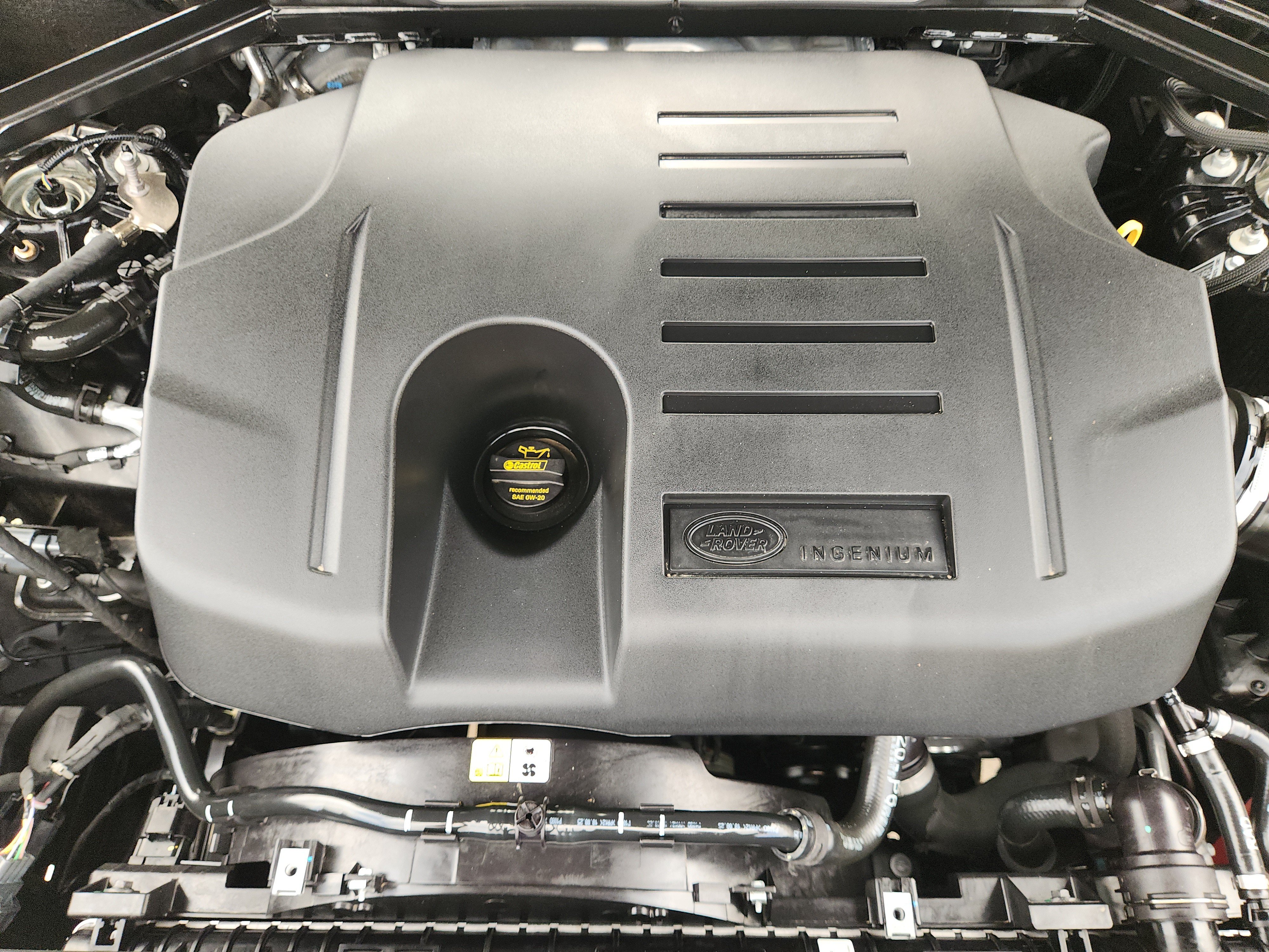 Used 2026 Land Rover Defender 110 X-Dynamic SE AWD/4WD image 33