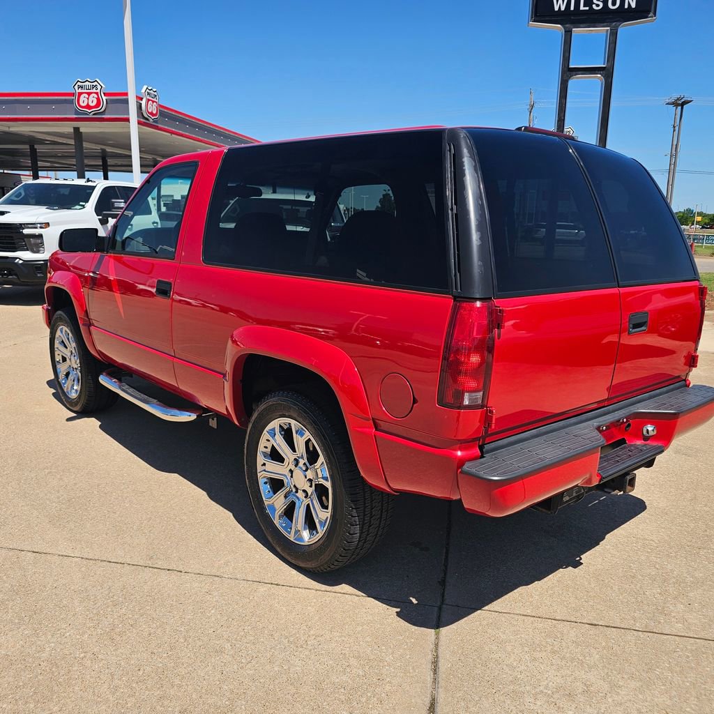 Used 1997 Chevrolet Tahoe 4WD 2-Door w/ Preferred Equipment Group 2 image 6