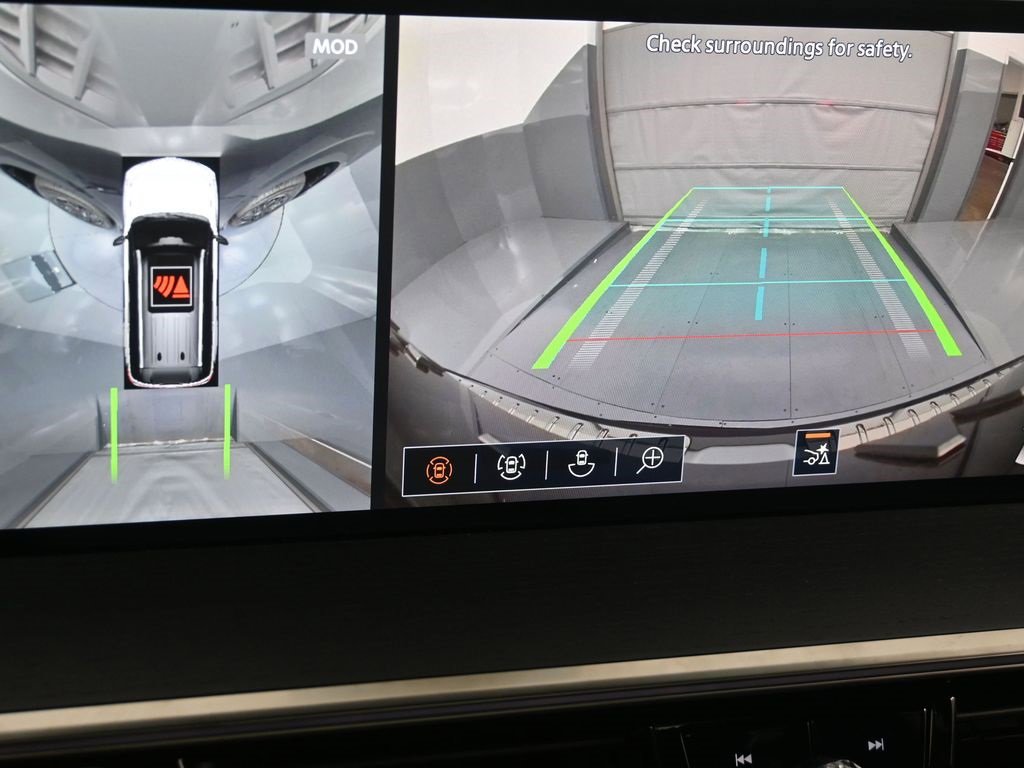 New 2026 INFINITI QX80 4WD image 11