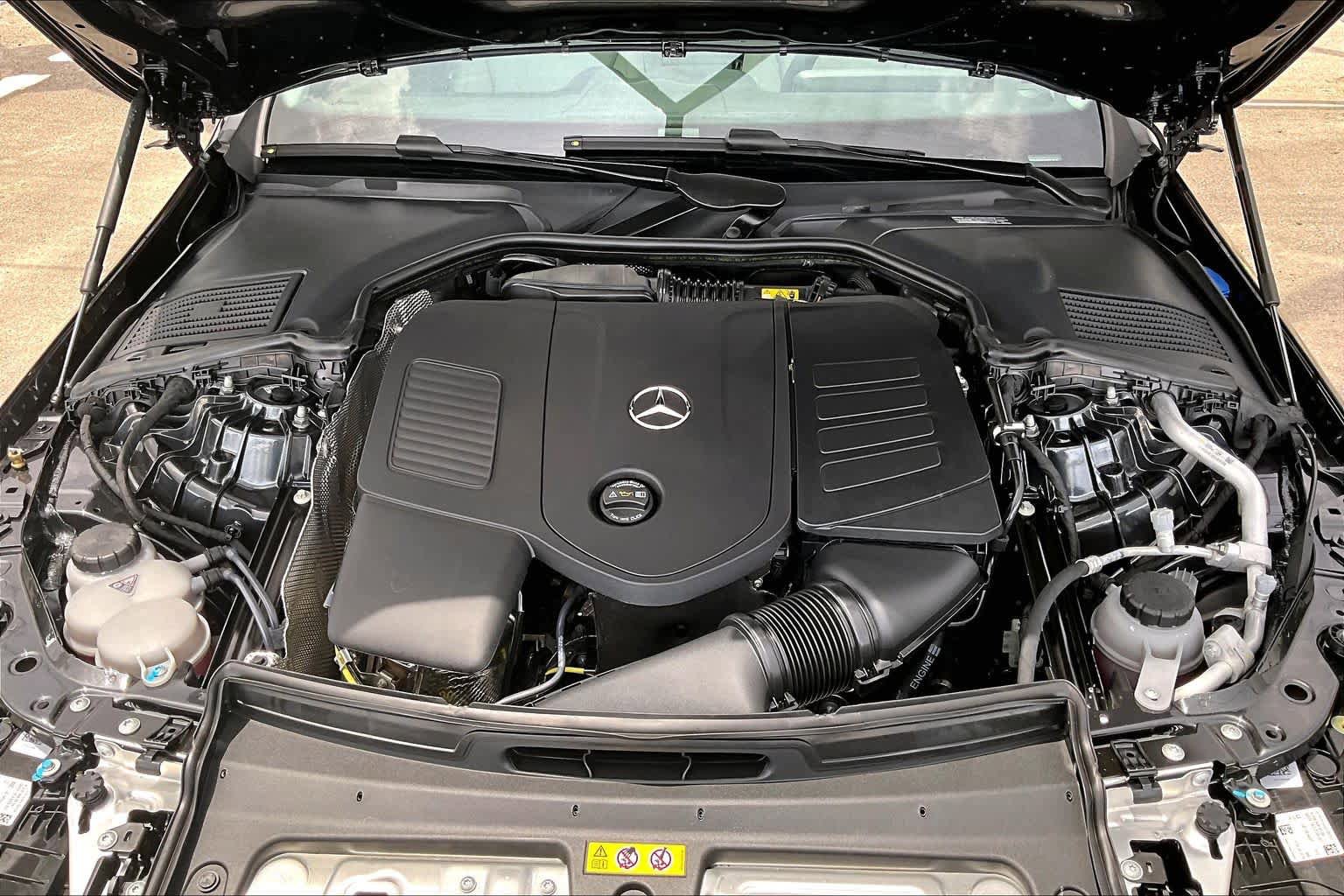 New 2026 Mercedes-Benz C 300 4MATIC Sedan image 18