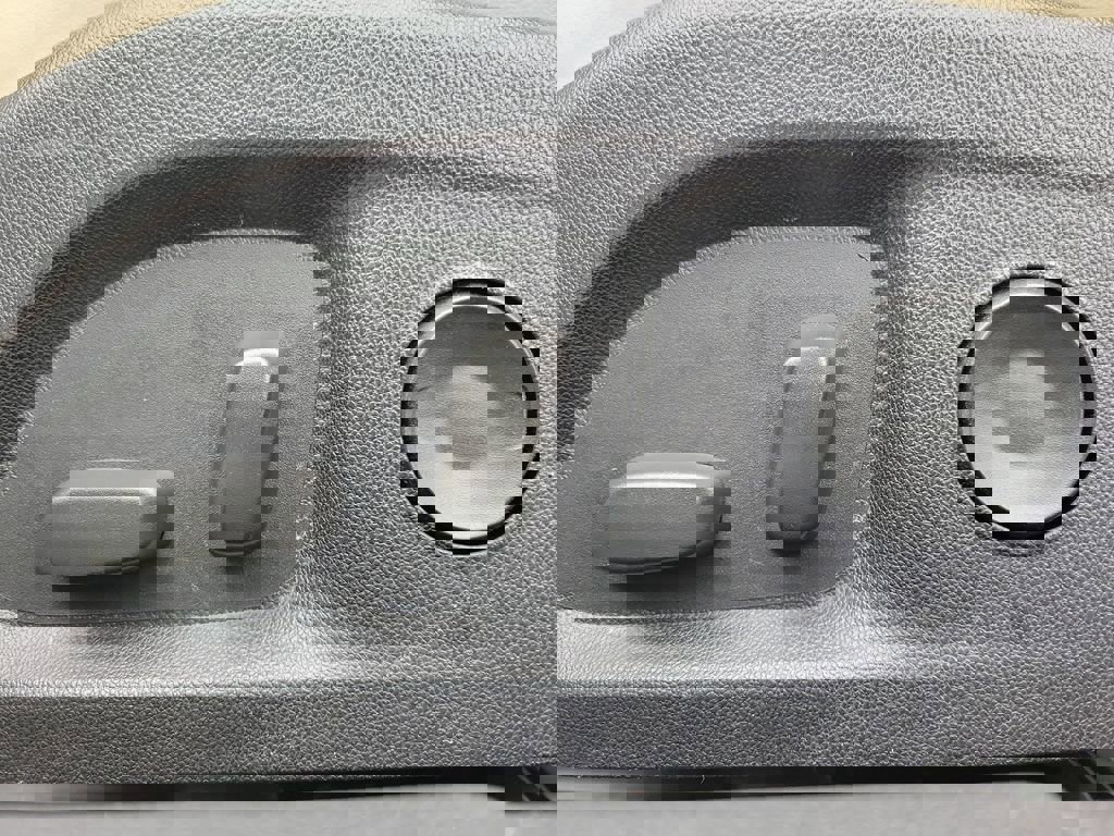 Certified 2023 Cadillac CT5 Luxury w/ Sun And Sound Package image 18