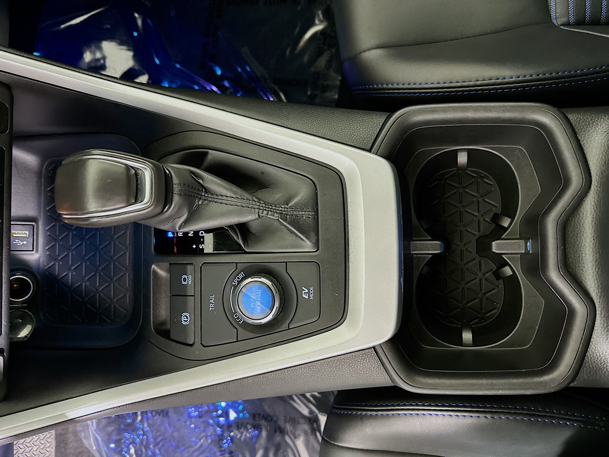 Used 2024 Toyota RAV4 XSE image 22