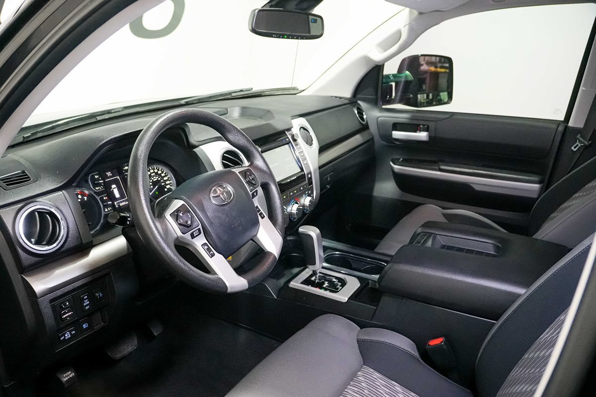 Used 2019 Toyota Tundra SR5 AWD/4WD image 16