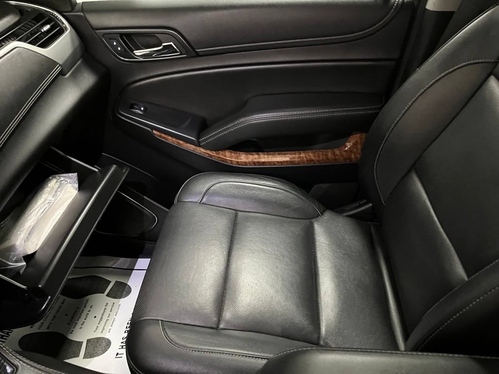 Used 2018 Chevrolet Tahoe Premier w/ RST Edition AWD/4WD image 41