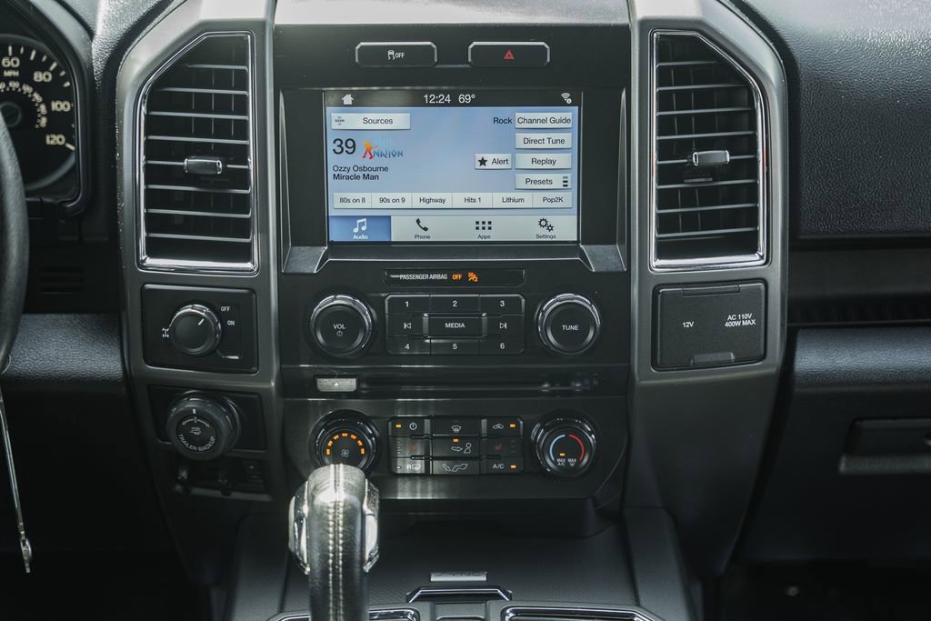 Used 2016 Ford F150 XLT w/ Equipment Group 302A Luxury image 30