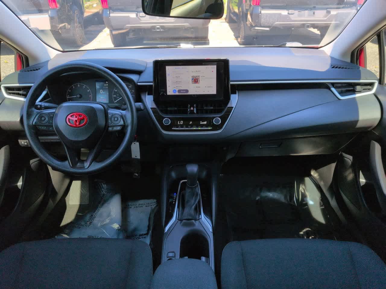 Certified 2025 Toyota Corolla LE FWD image 14