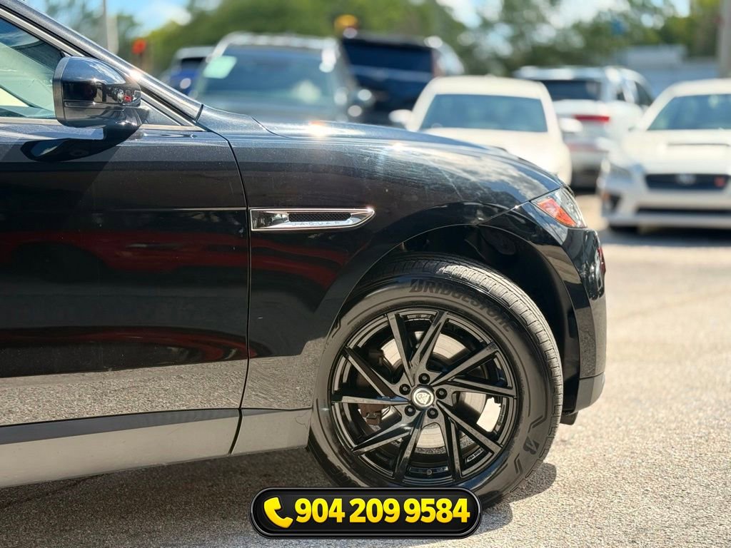 Used 2018 Jaguar F-PACE Premium image 8