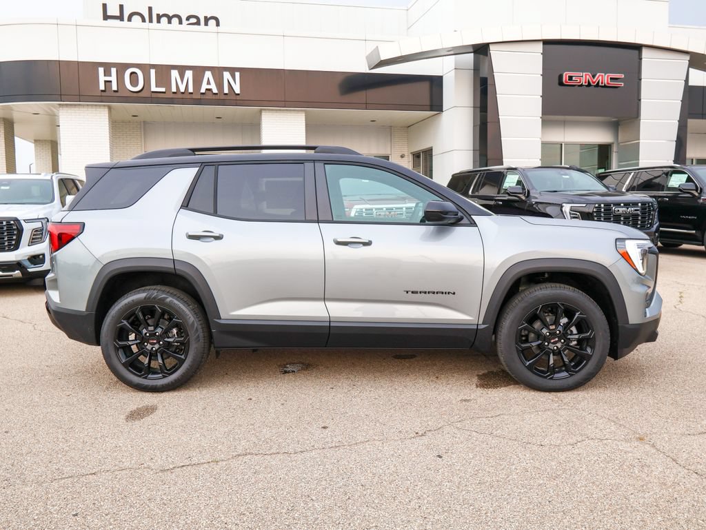 New 2027 GMC Terrain Elevation w/ Elevation Premium Package AWD/4WD image 2