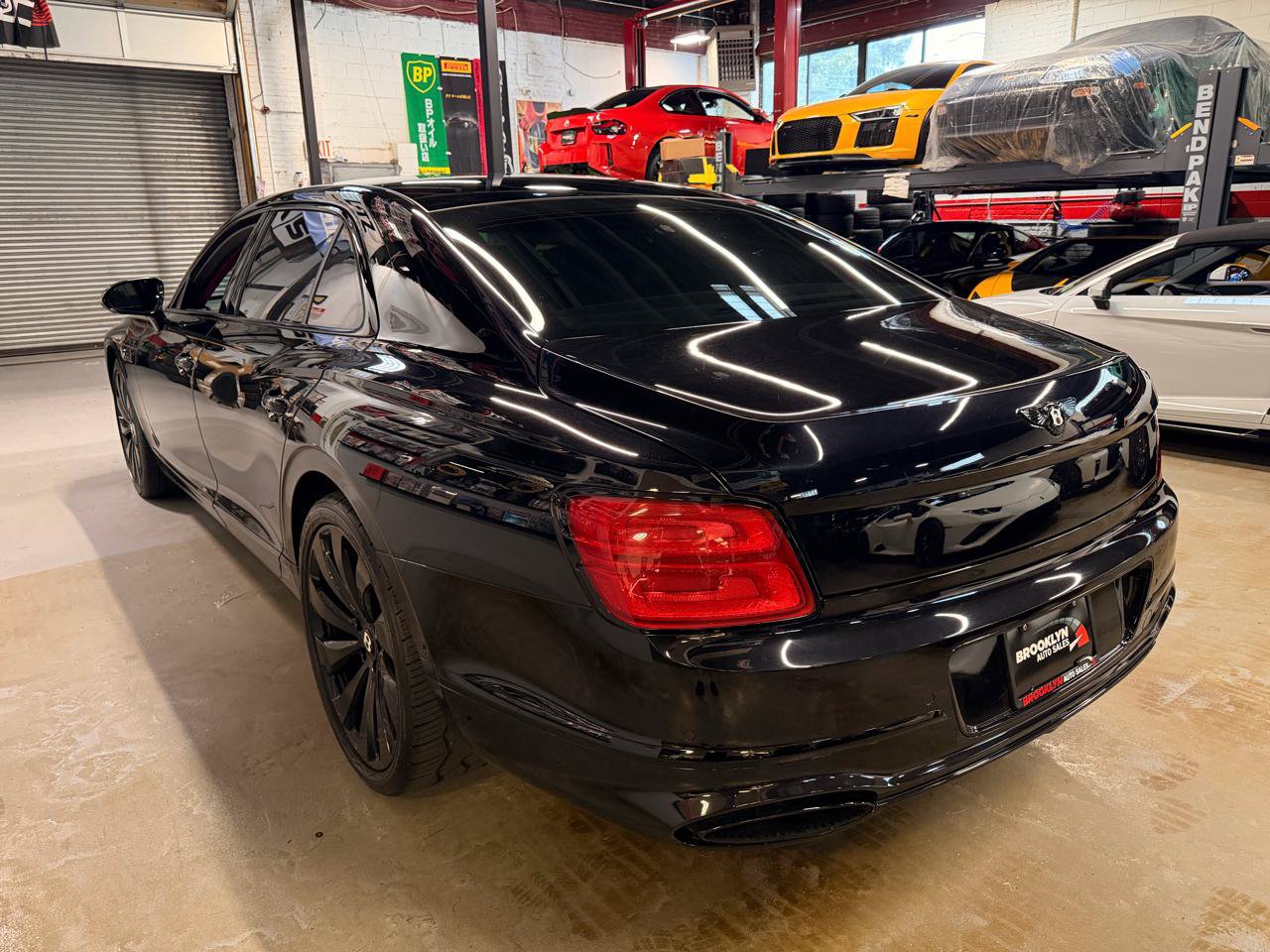 Used 2021 Bentley Flying Spur W12 AWD/4WD image 10