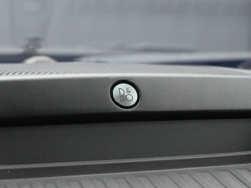 Used 2020 Ford F150 Raptor w/ Equipment Group 802A Luxury image 24