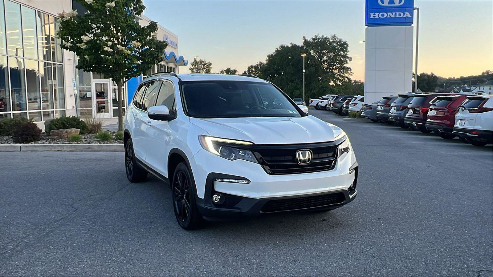 Used 2022 Honda Pilot Special Edition image 1