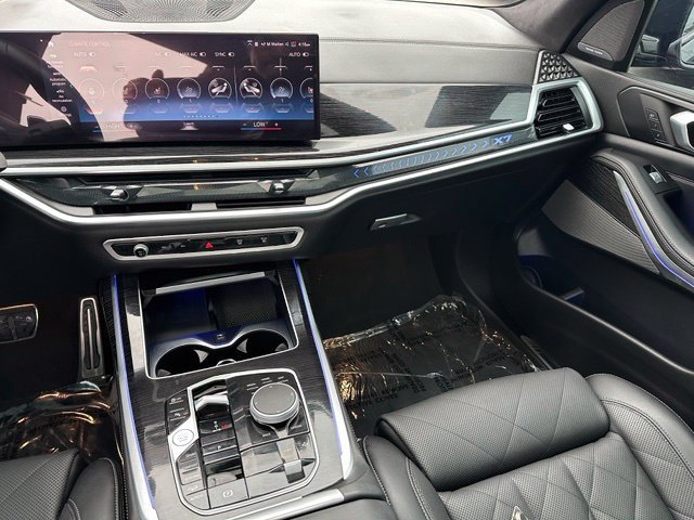 Used 2023 BMW X7 xDrive40i w/ M Sport Package AWD/4WD image 20