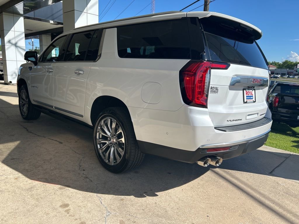 Used 2024 GMC Yukon XL Denali w/ Advanced Technology Package AWD/4WD image 5