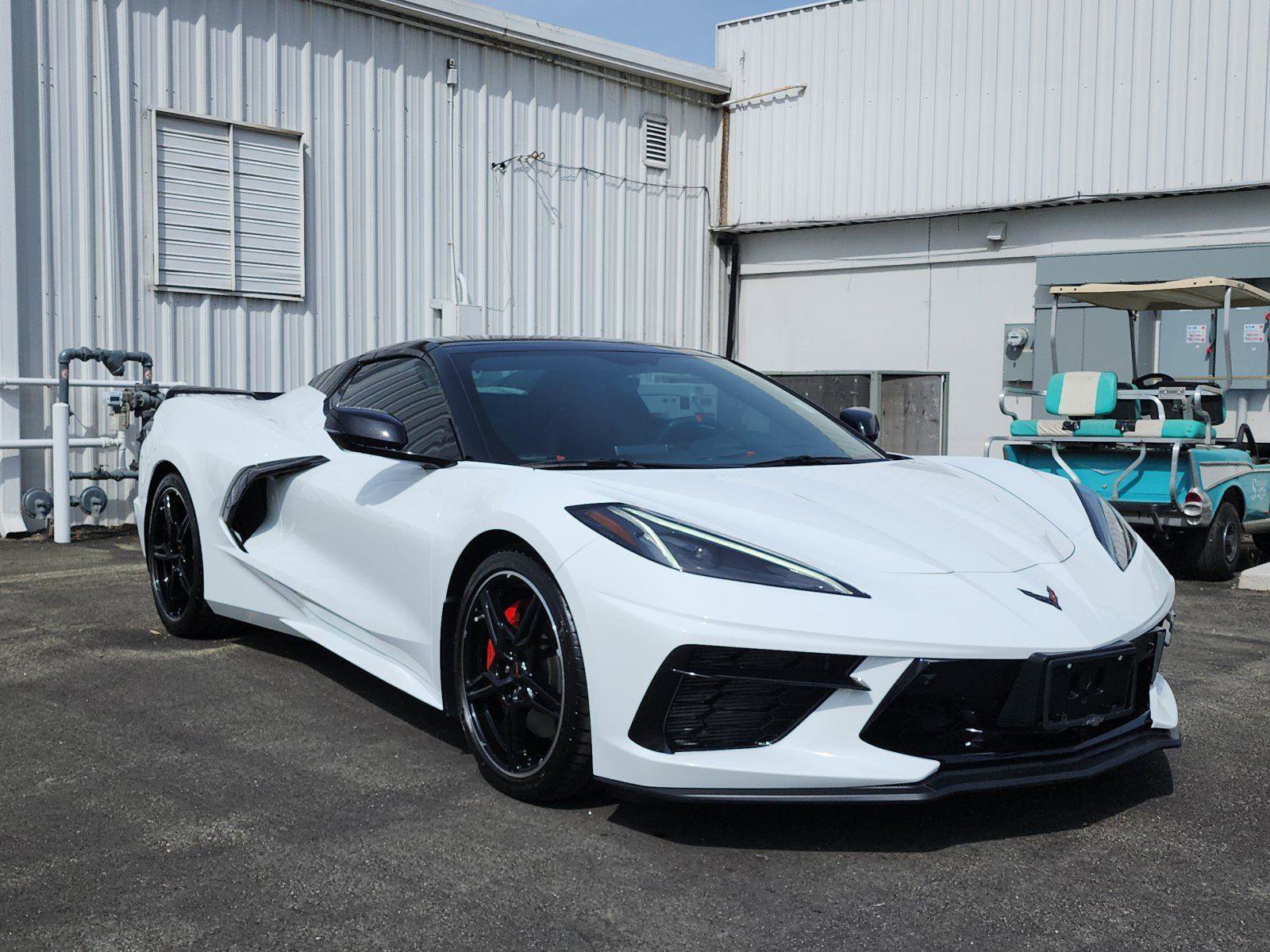 Used 2023 Chevrolet Corvette Stingray Premium Conv w/ Z51 Performance Package image 7