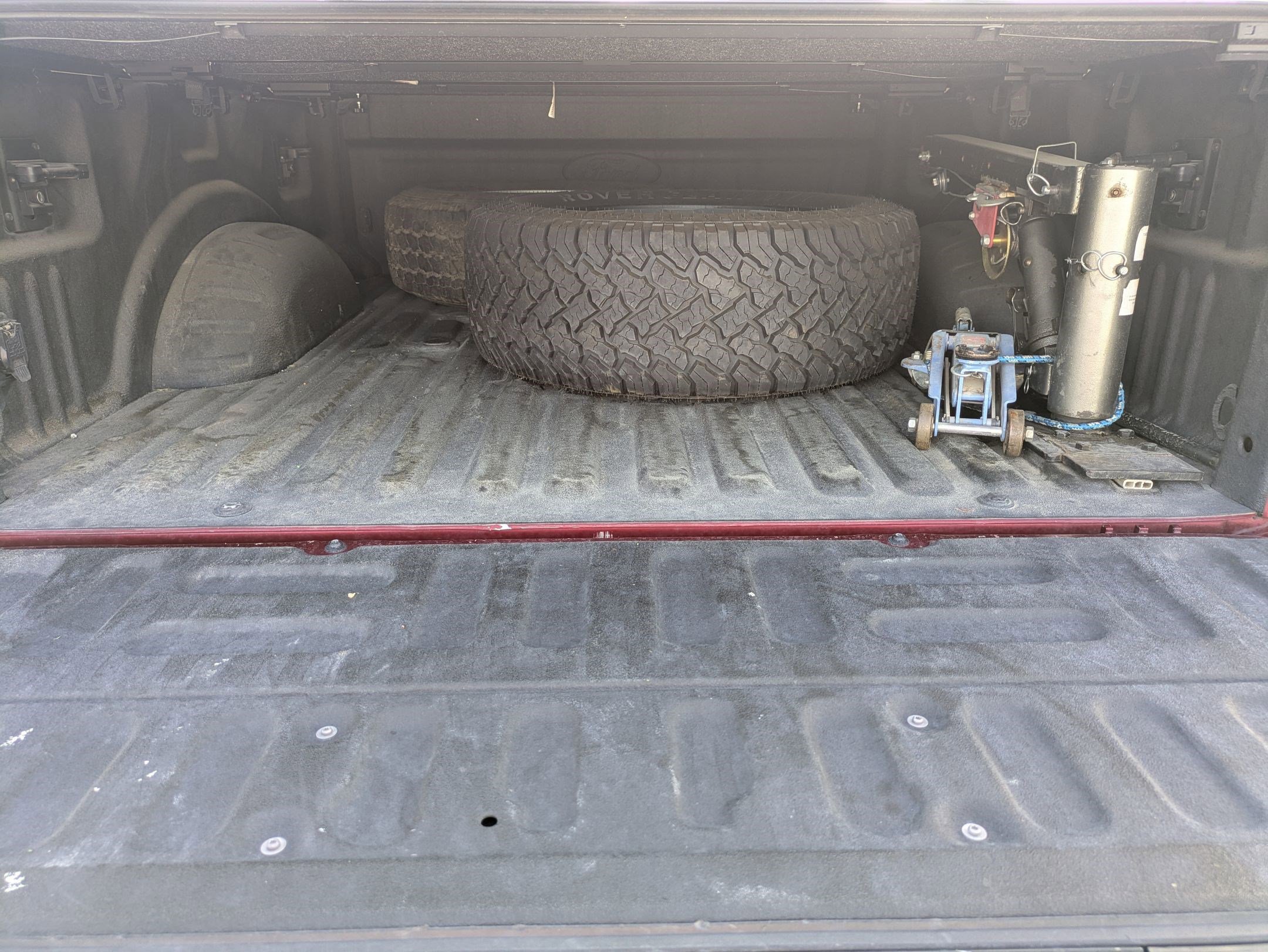 Used 2017 Ford F350 Platinum w/ Platinum Ultimate Package image 30