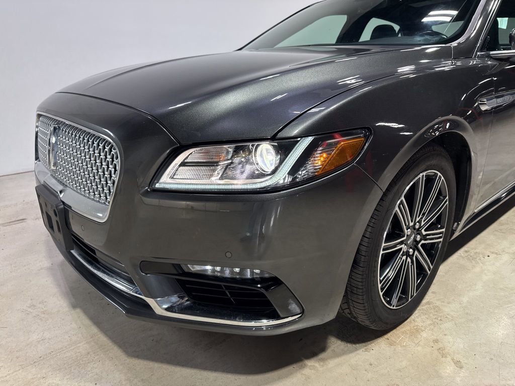 Used 2017 Lincoln Continental Reserve AWD/4WD image 10