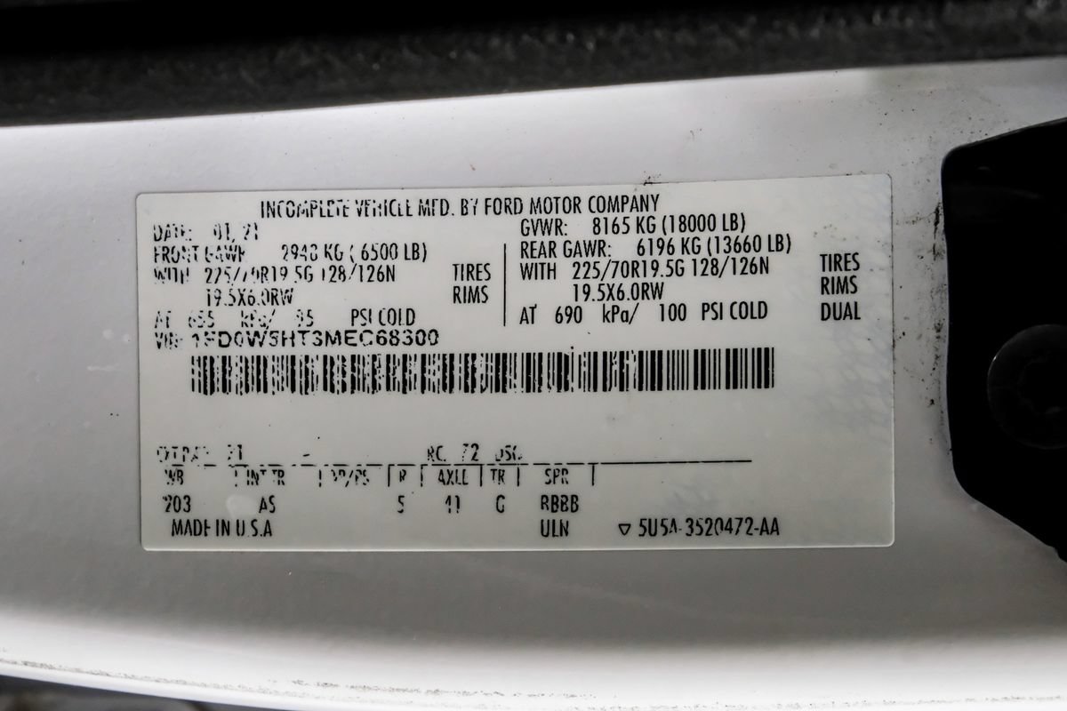 Used 2021 Ford F550 4x4 Crew Cab Super Duty w/ Power Equipment Group image 58
