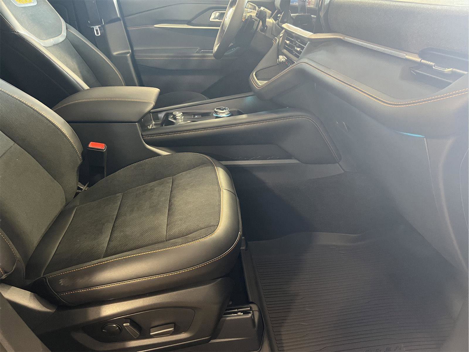New 2026 Ford Explorer Tremor AWD/4WD image 12