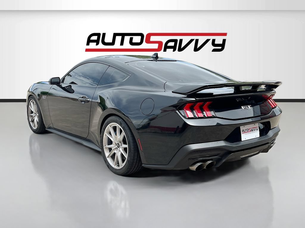 Used 2024 Ford Mustang GT Premium RWD image 5