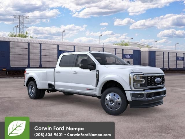 New 2026 Ford F450 Lariat w/ Lariat Ultimate Package