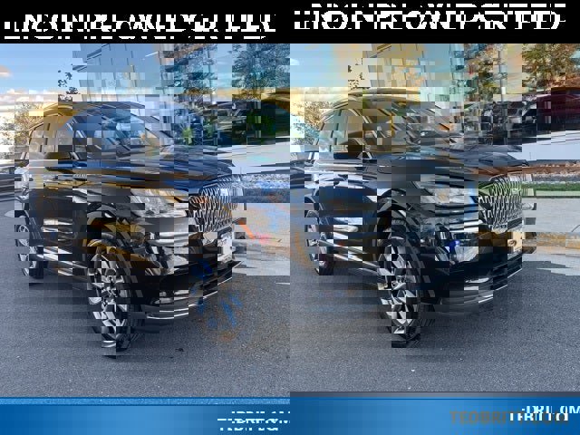 Certified 2021 Lincoln Corsair AWD w/ Premium Package