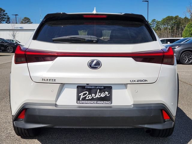 Used 2019 Lexus UX 250h w/ Premium Package image 4