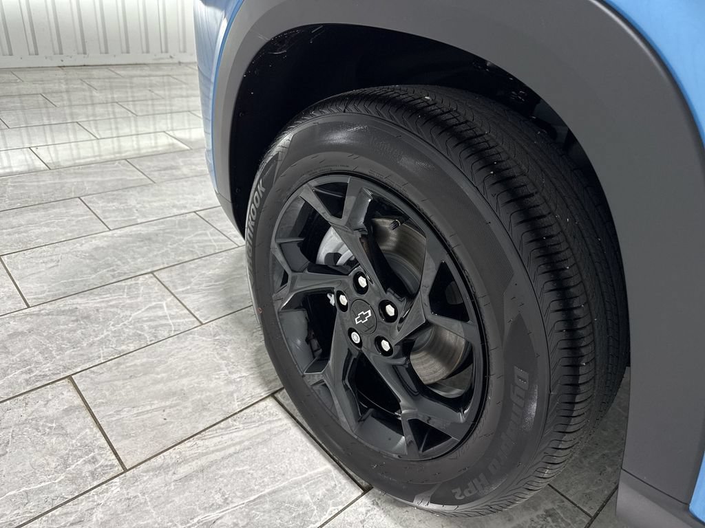 New 2026 Chevrolet Trax LT w/ Midnight Edition FWD image 34