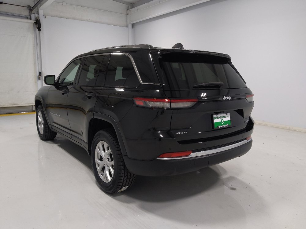 Used 2023 Jeep Grand Cherokee Limited AWD/4WD image 5