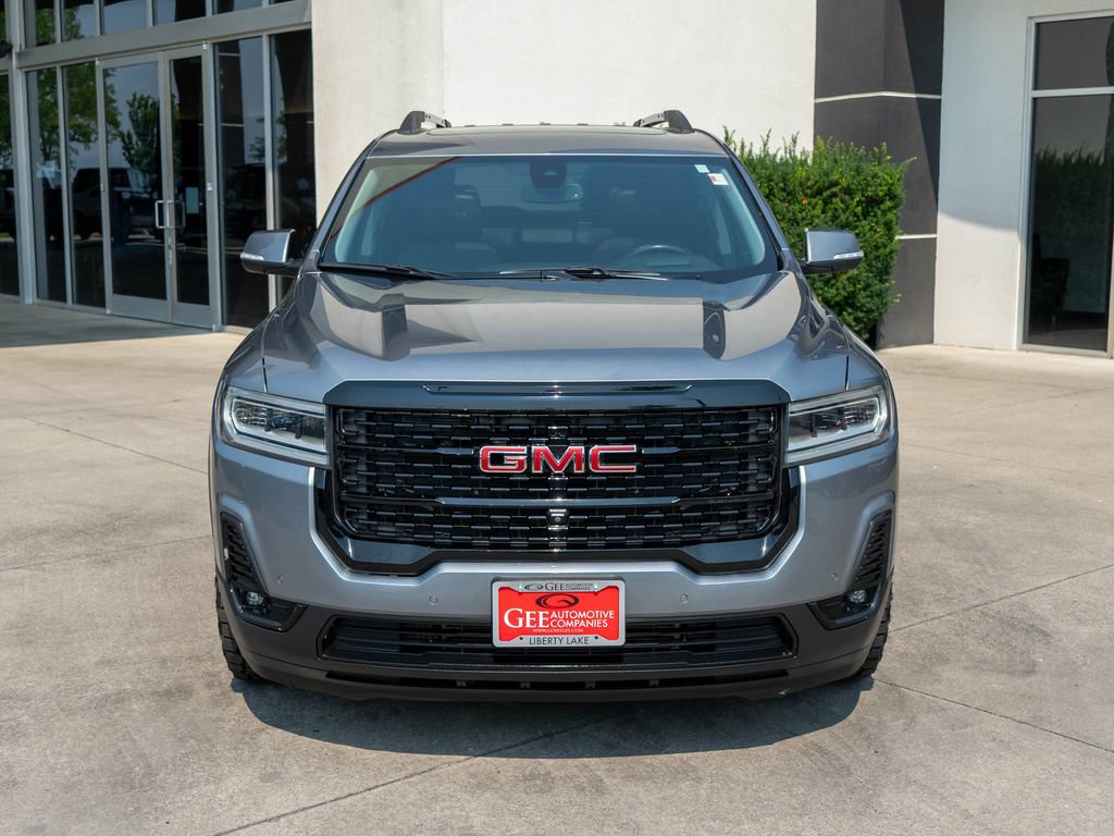 Used 2021 GMC Acadia AT4 w/ Technology Package AWD/4WD image 2