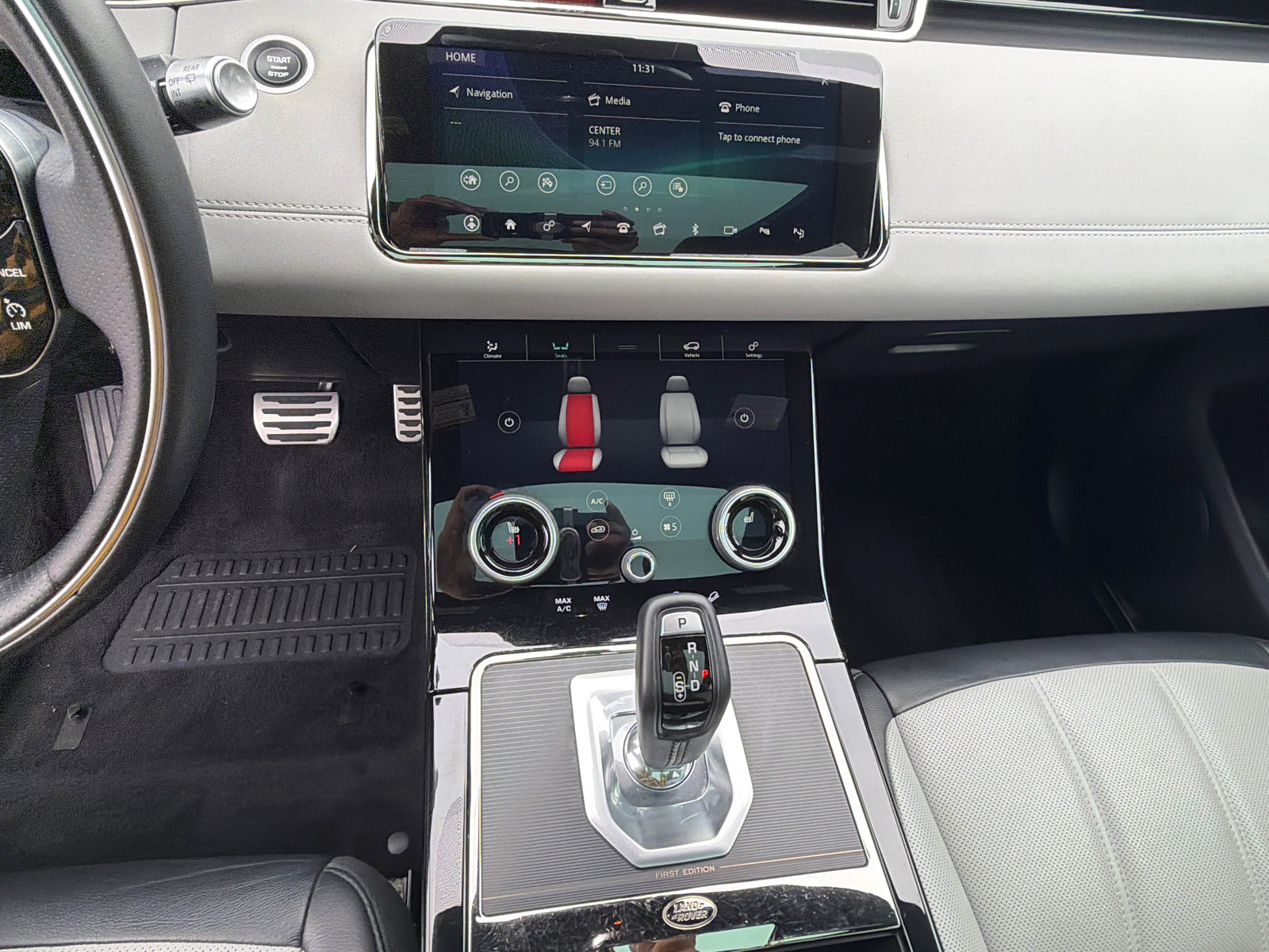 Used 2020 Land Rover Range Rover Evoque First Edition image 30