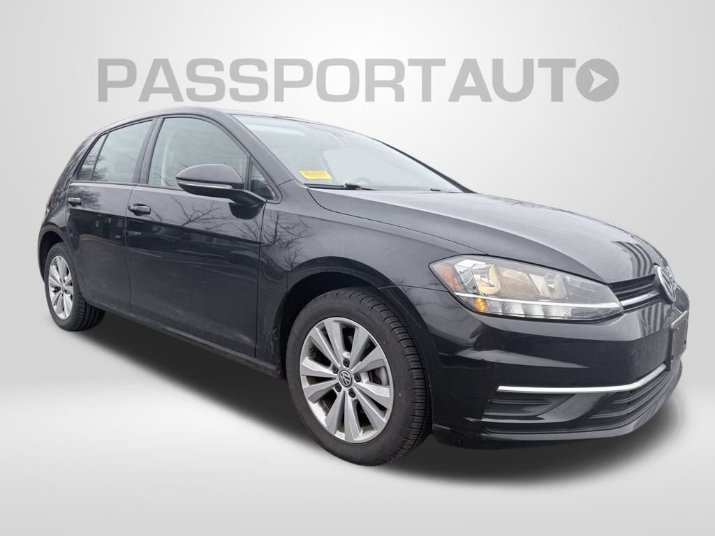 Used 2021 Volkswagen Golf 4-Door image 6