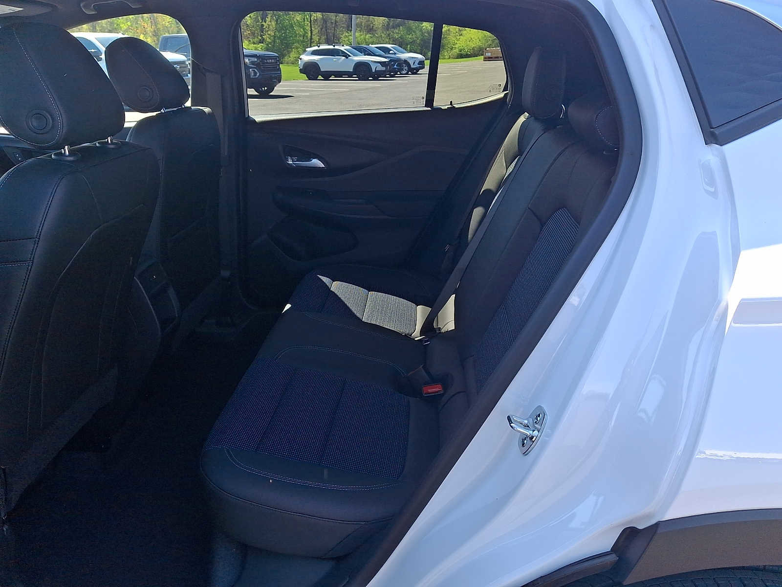 New 2026 Buick Envista Preferred w/ Convenience I Package FWD image 8