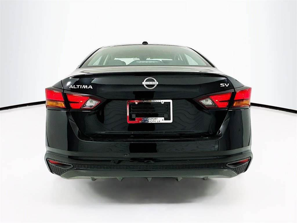 Used 2024 Nissan Altima 2.5 SV image 6