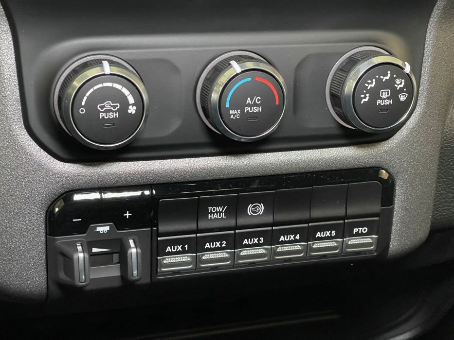 New 2023 RAM 4500 Tradesman image 28