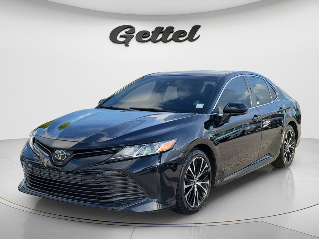Certified 2020 Toyota Camry LE FWD image 1
