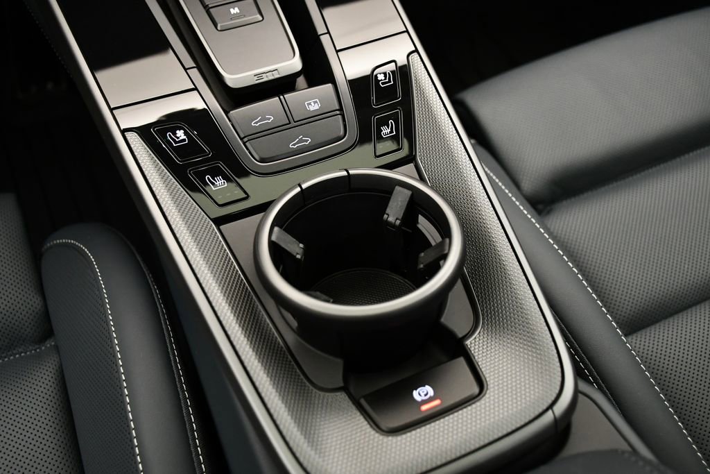 Certified 2024 Porsche 911 Carrera S image 34