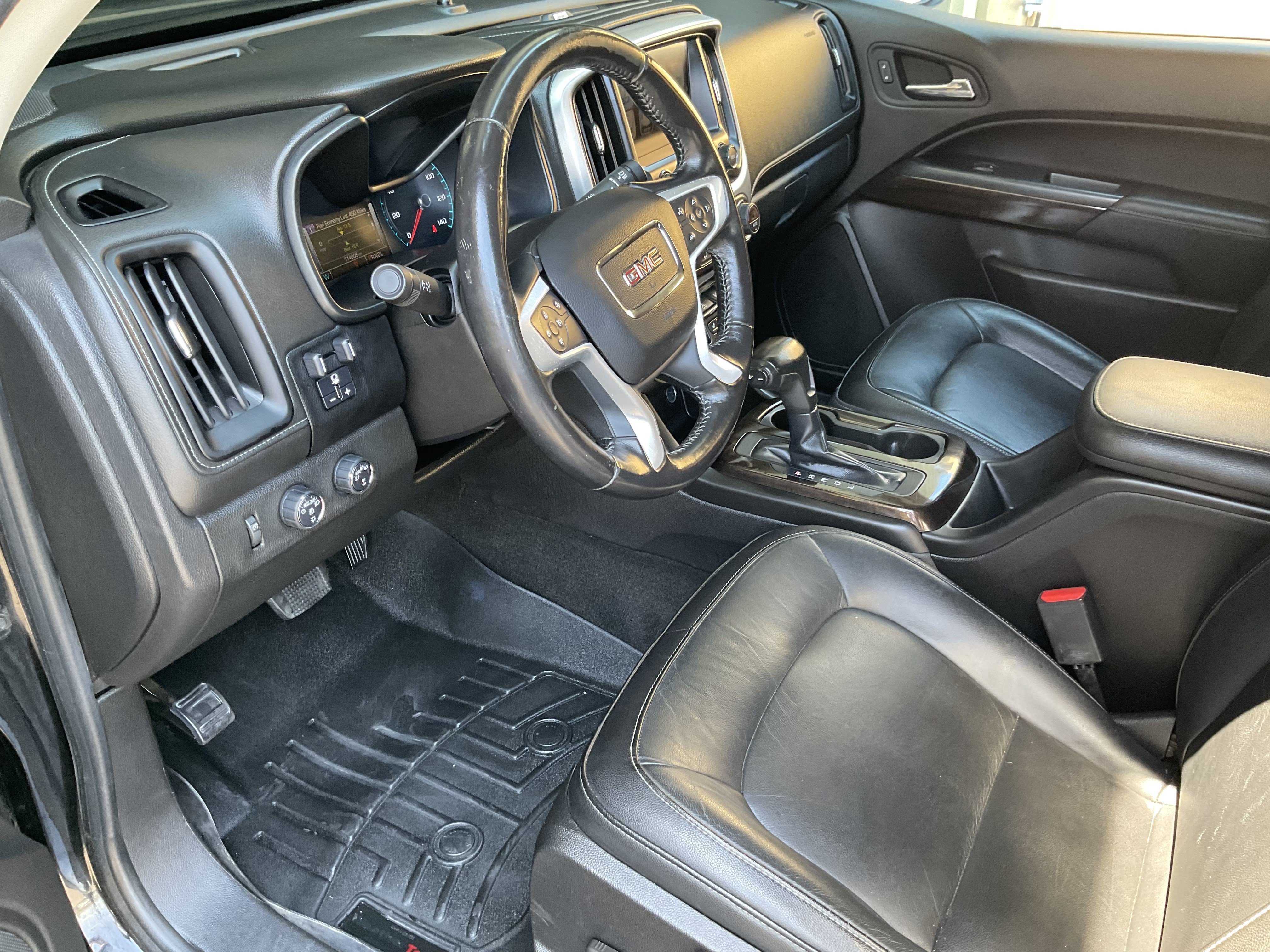 Used 2017 GMC Canyon SLT w/ Driver Alert Package AWD/4WD image 23