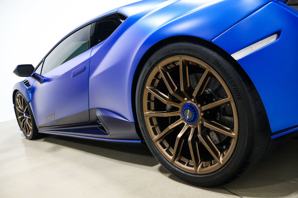 Used 2023 Lamborghini Huracan STO RWD image 34