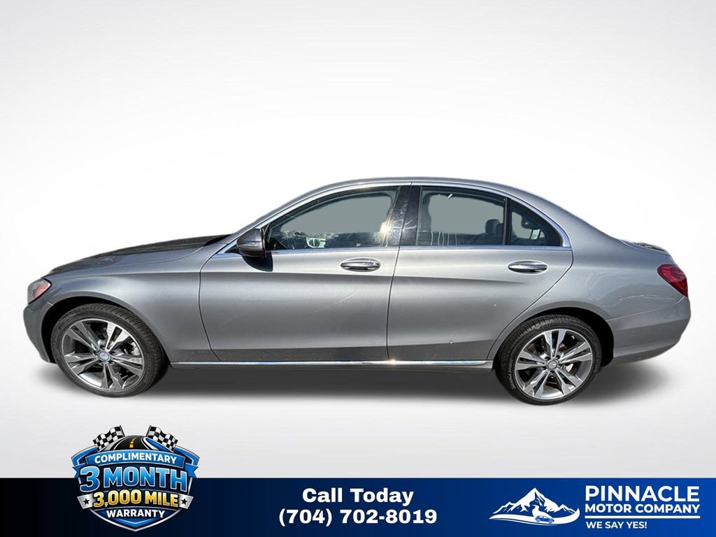 Used 2015 Mercedes-Benz C 300 4MATIC Sedan image 7