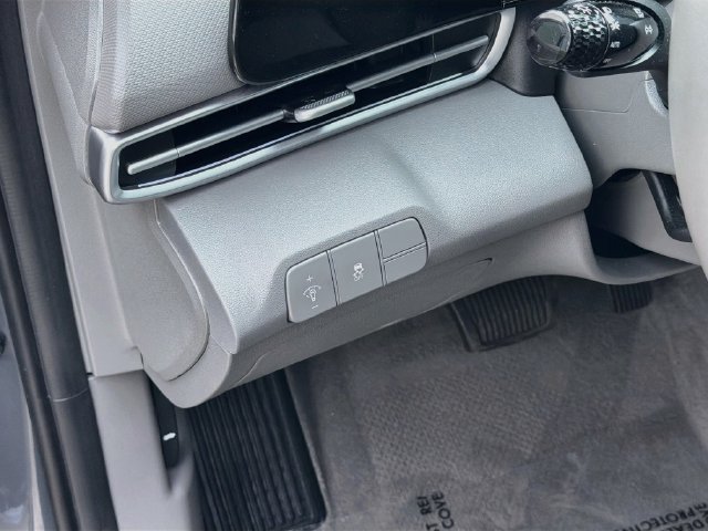 Used 2025 Hyundai Elantra SEL FWD image 10