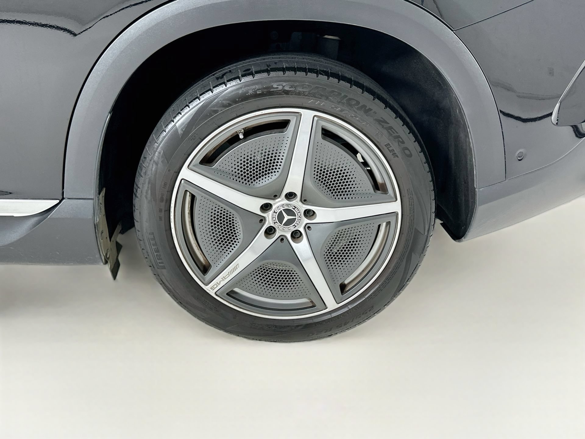 Certified 2023 Mercedes-Benz EQE 500 4MATIC SUV image 33