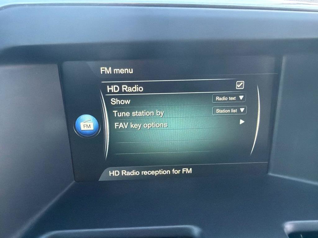 Used 2016 Volvo XC60 T5 Premier w/ Proximity Package image 20