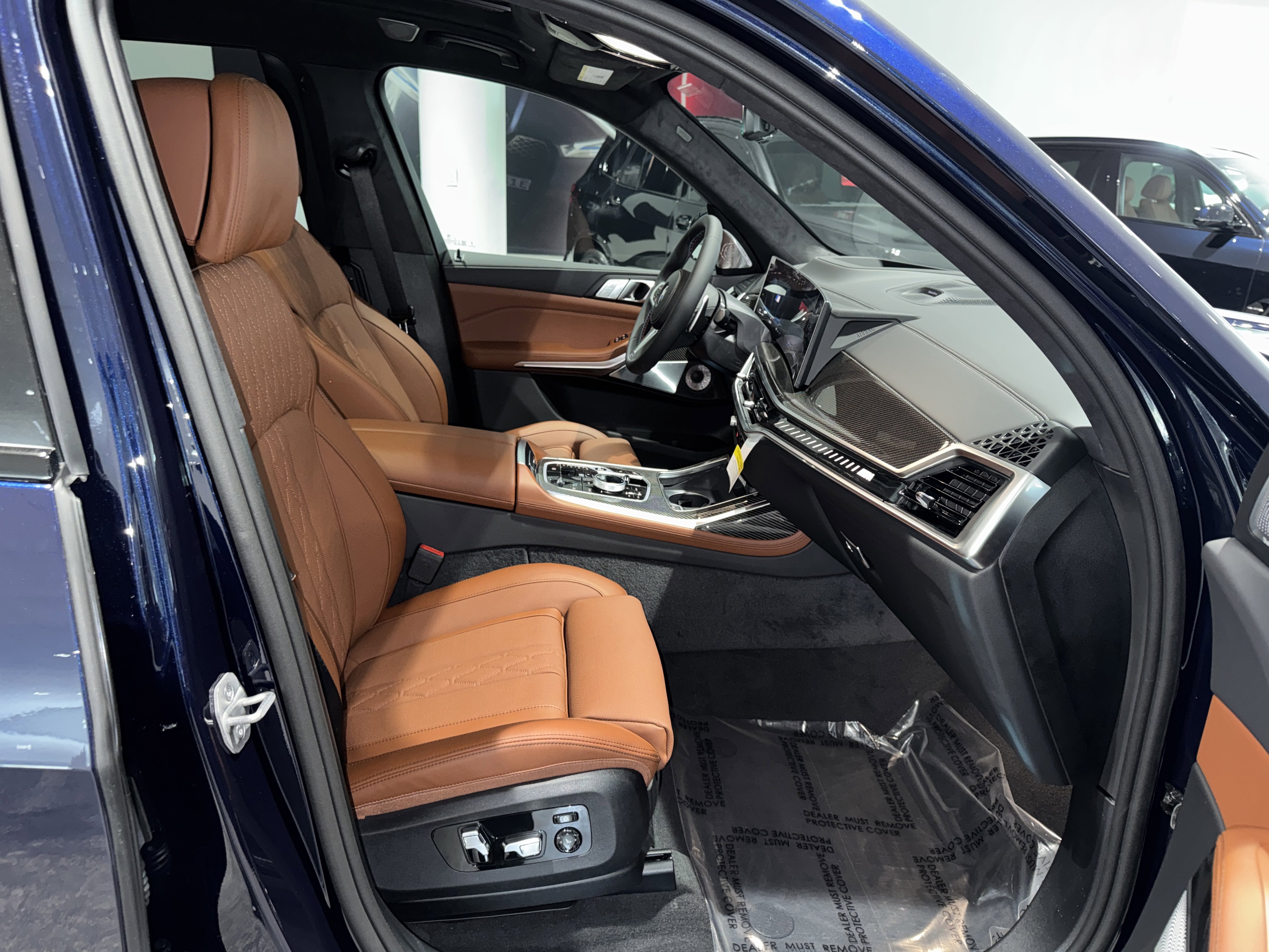 New 2026 BMW X7 M60i image 9