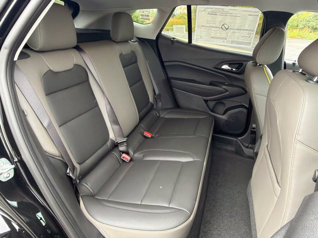 New 2026 Chevrolet Trax ACTIV w/ Driver Confidence Package FWD image 26