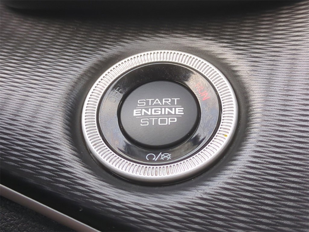 Certified 2023 Jeep Grand Cherokee L Laredo image 29