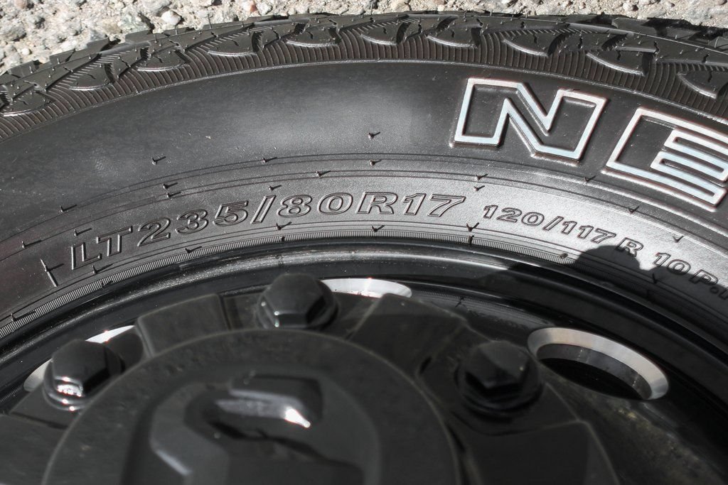 Used 2024 RAM 3500 Laramie w/ Night Edition AWD/4WD image 44